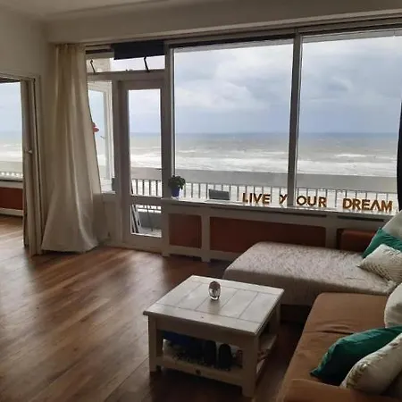 Beach Dreams *
